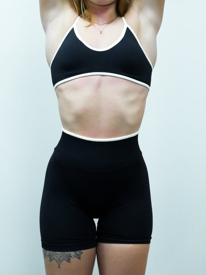 Short Signature Black